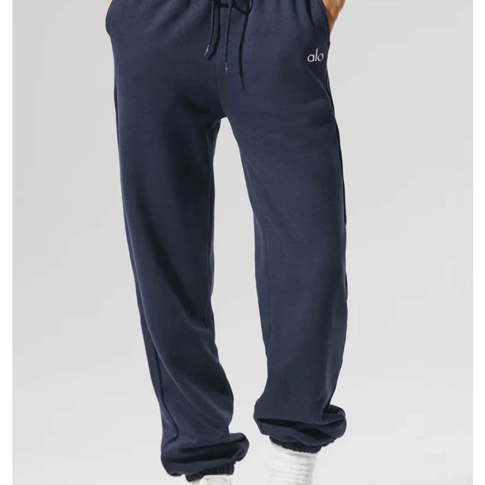 ALO Yoga Navy Accolade Joggers